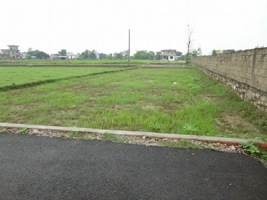 Land in Kalanki